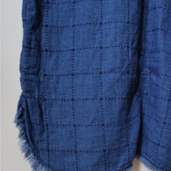 Cloth & Stone Indigo Checkered Blouse Soft fabric - Picture 4 of 5